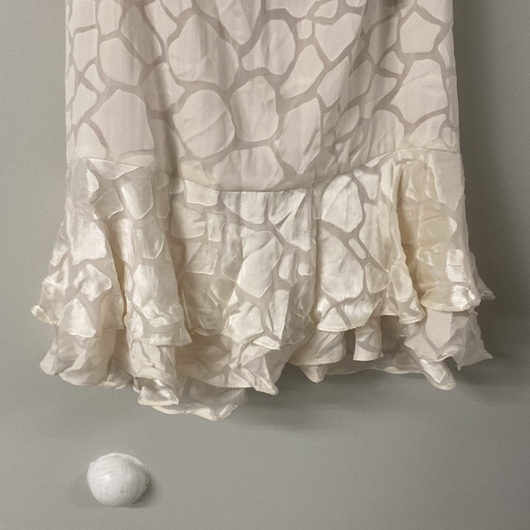 NWT MARIE OLIVER LIZA TOP IN BURNOUT SIZE LARGE PEPLUM STYLE RACER BACK TANK TOP - Picture 7 of 10